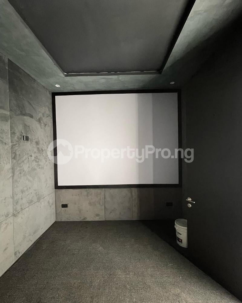 5 bedroom House for sale Osapa london Lekki Lagos