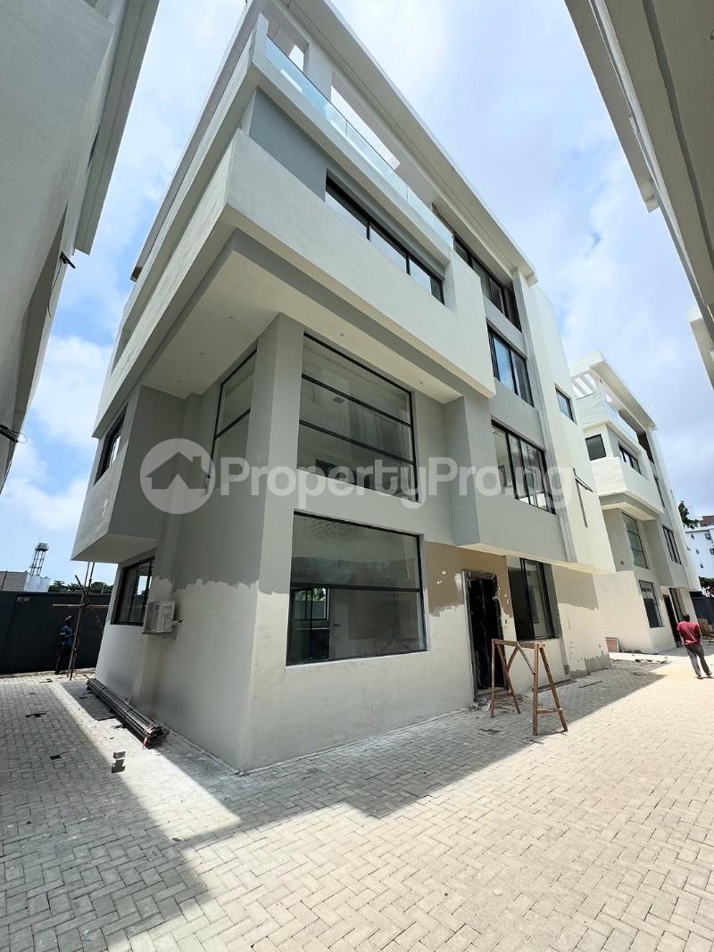 5 bedroom House for sale Massive 5 Bedroom Duplex For Sale Tucked Away In A Serene And Well Developed Neighborhood . A Property You Should Get Old Ikoyi Ikoyi Lagos - 0