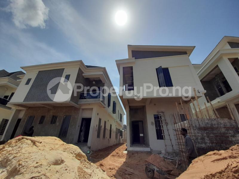 5 bedroom House for sale Orchid Road Lekki Lagos