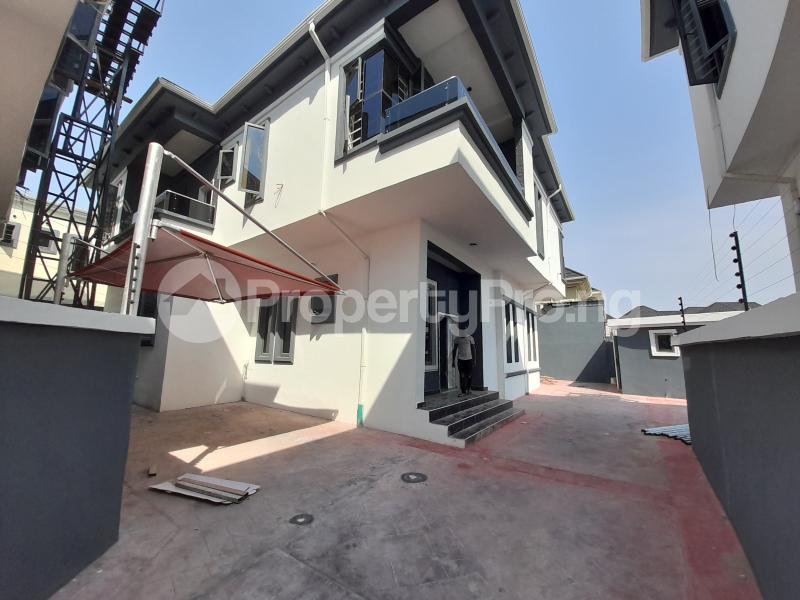 5 bedroom House for sale Ikota G.r.a Lekki Lagos