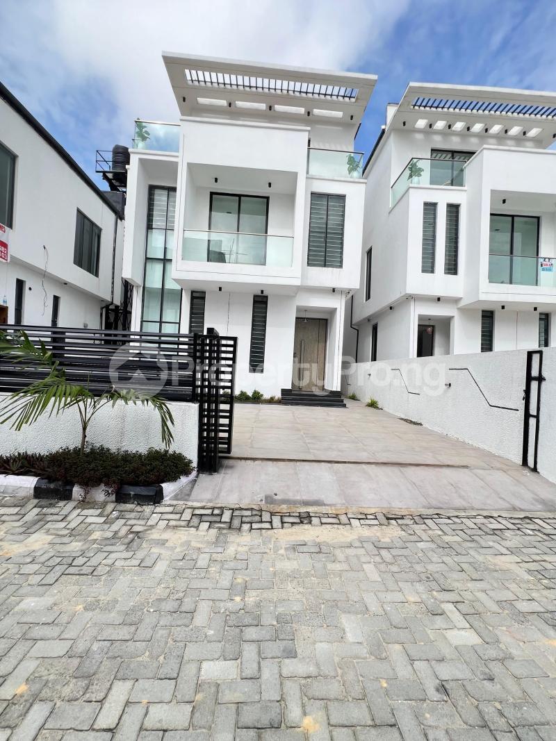 5 bedroom House for sale Chevron Lekki Lagos