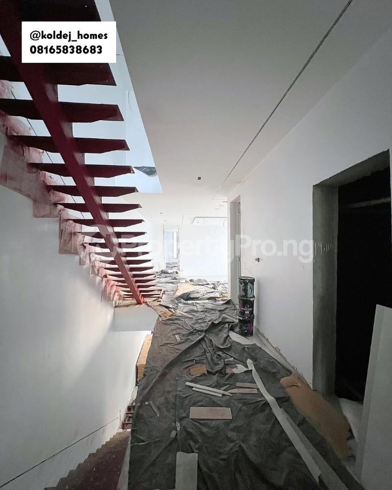 5 bedroom House for sale Cowrie Creek Estate Ikate Lekki Lagos