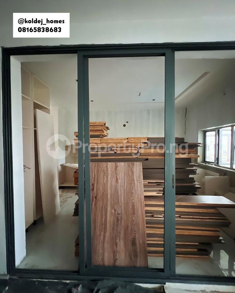 5 bedroom House for sale Cowrie Creek Estate Ikate Lekki Lagos