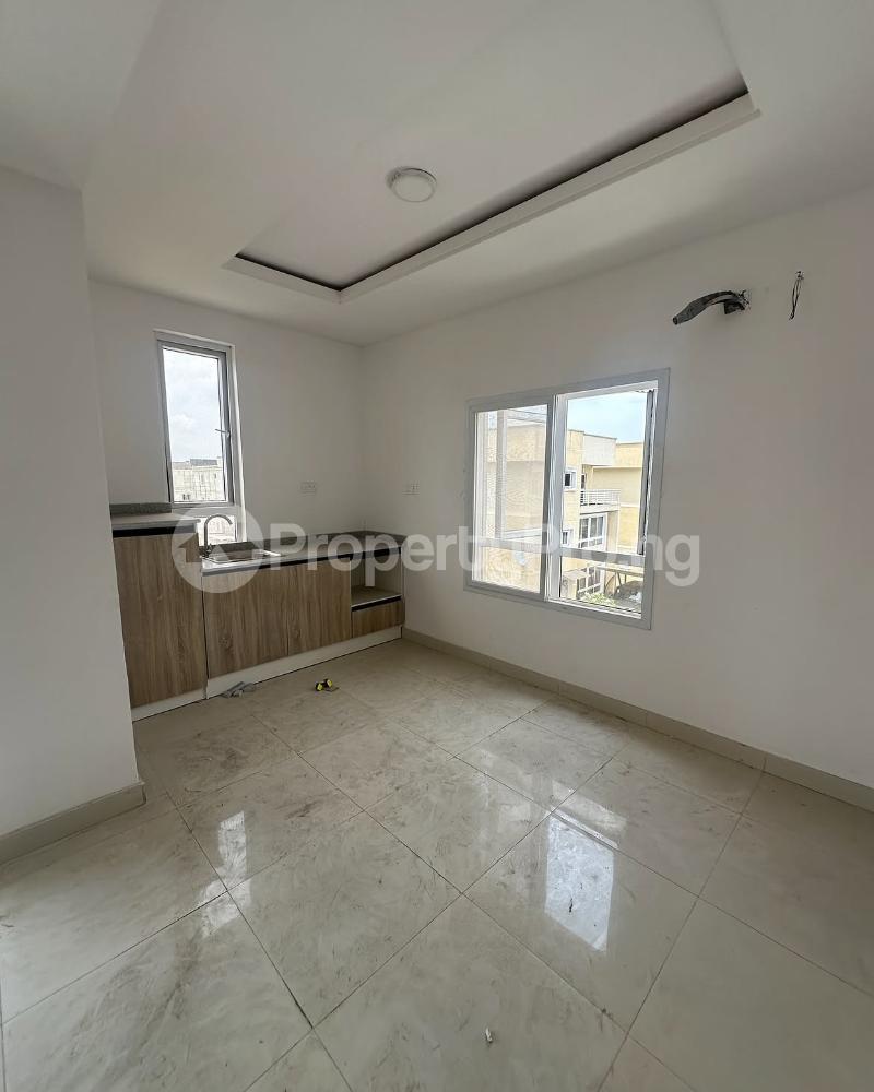 5 bedroom House for sale Western Foreshore Estate Osapa london Lekki Lagos