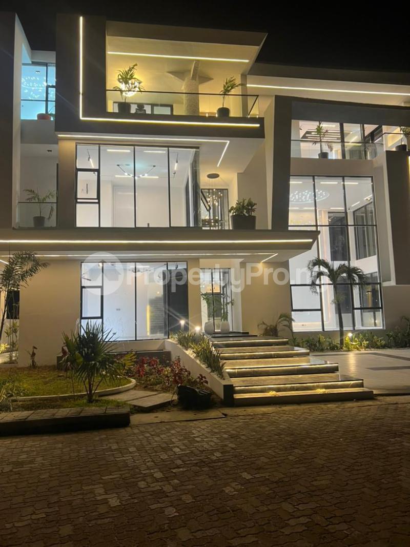5 bedroom House for sale Osapa london Lekki Lagos