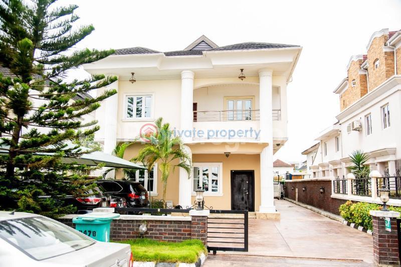 5 bedroom House for rent Carlton Gate Estate Chevron Drive Lekki Lagos