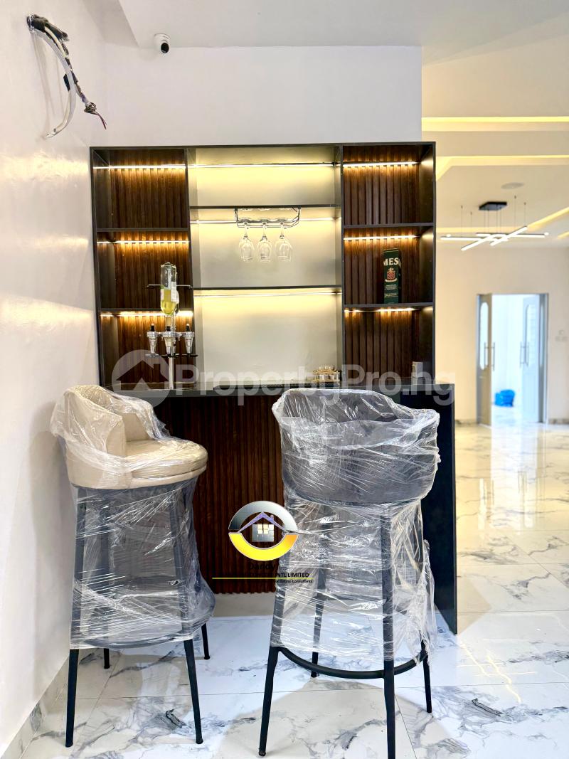 5 bedroom House for sale chevron Lekki Lagos