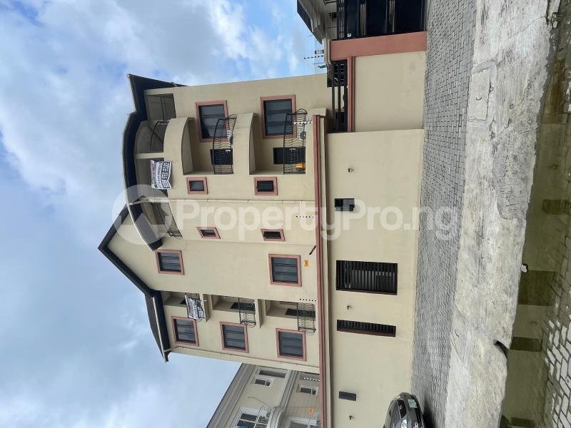 5 bedroom Flat / Apartment for rent Lekki Phase 1 Lekki Lagos