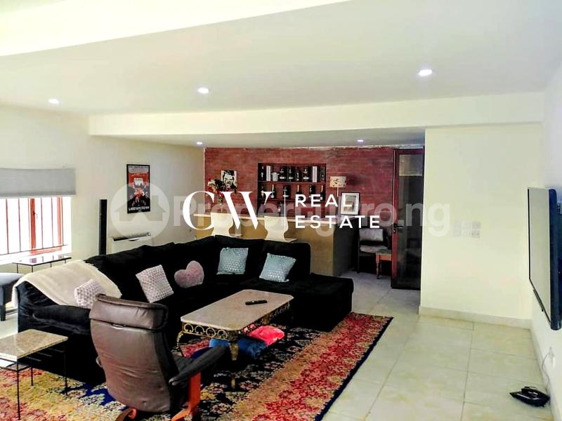 5 bedroom Flat / Apartment for sale Lekki Lagos