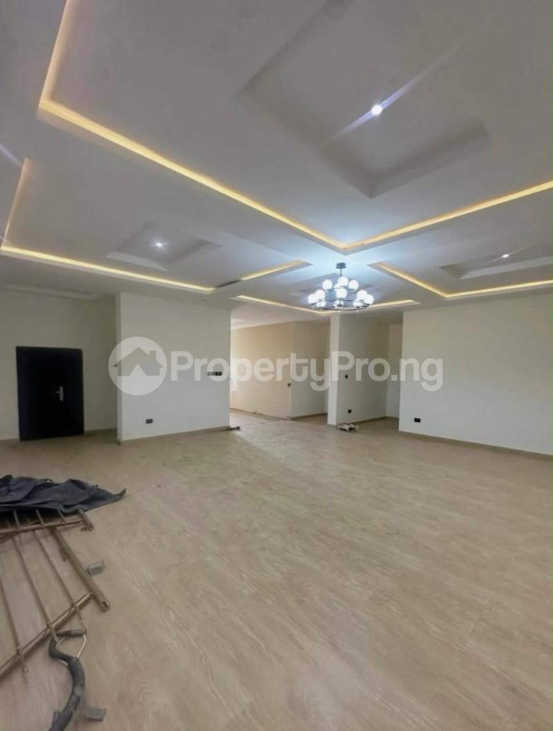 5 bedroom Flat / Apartment for rent Lekki Phase 1 Lekki Lagos