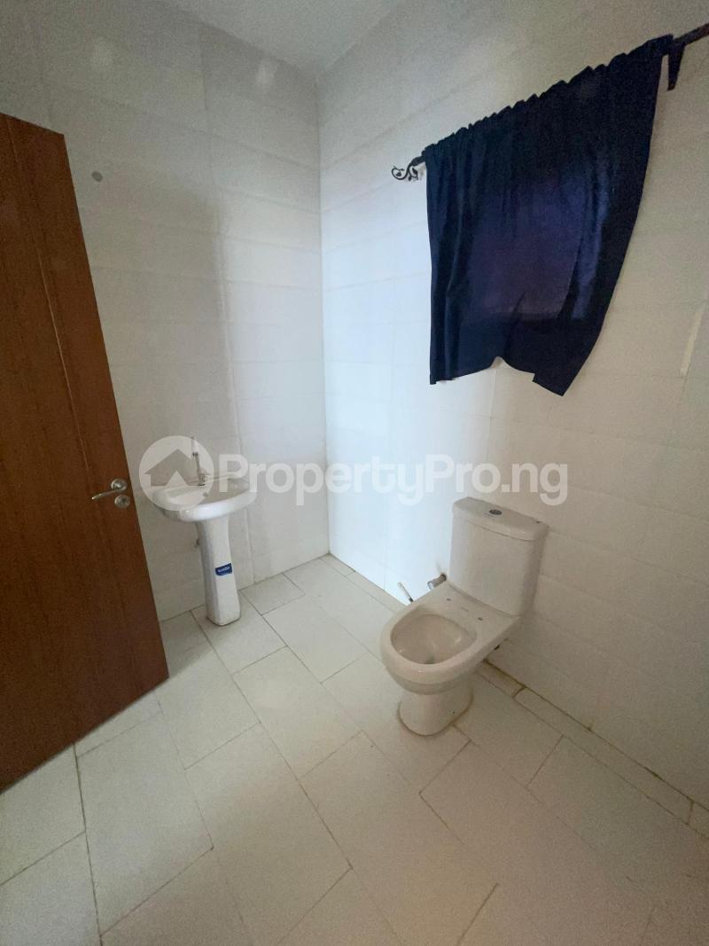 5 bedroom House for sale Ilashe Island, Lagos Amuwo Odofin Lagos