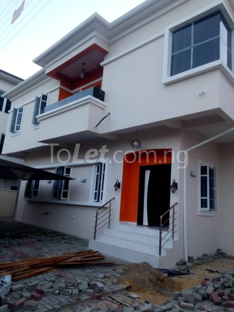 5 bedroom House for rent Meadow Hall Road Ikate Lekki Lagos