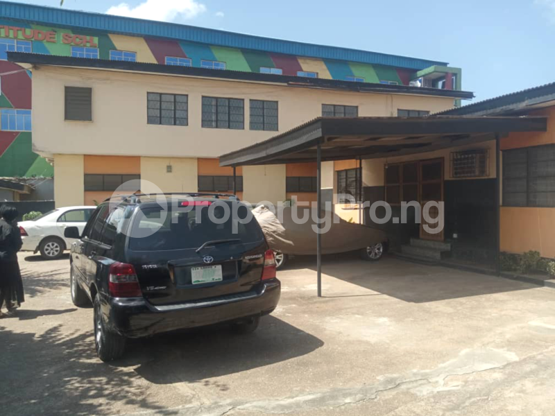 5 bedroom House for sale Babs Aregbe Street Okota Lagos