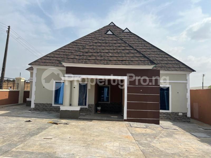 House for sale Kajorepo Orogun Ibadan polytechnic/ University of Ibadan Ibadan Oyo