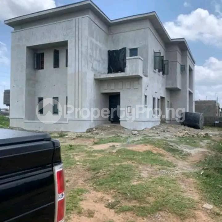 5 bedroom House for sale Lugbe Abuja