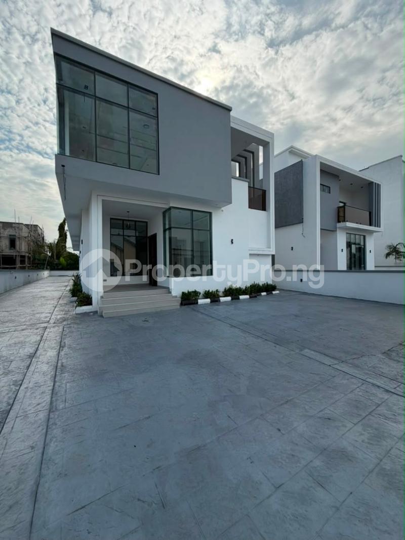 5 bedroom House for sale Ajah Lagos