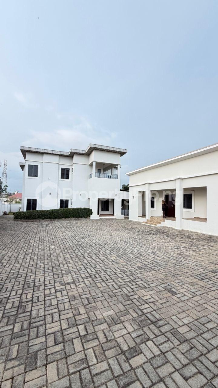 5 bedroom House for sale Guzape Guzape Abuja