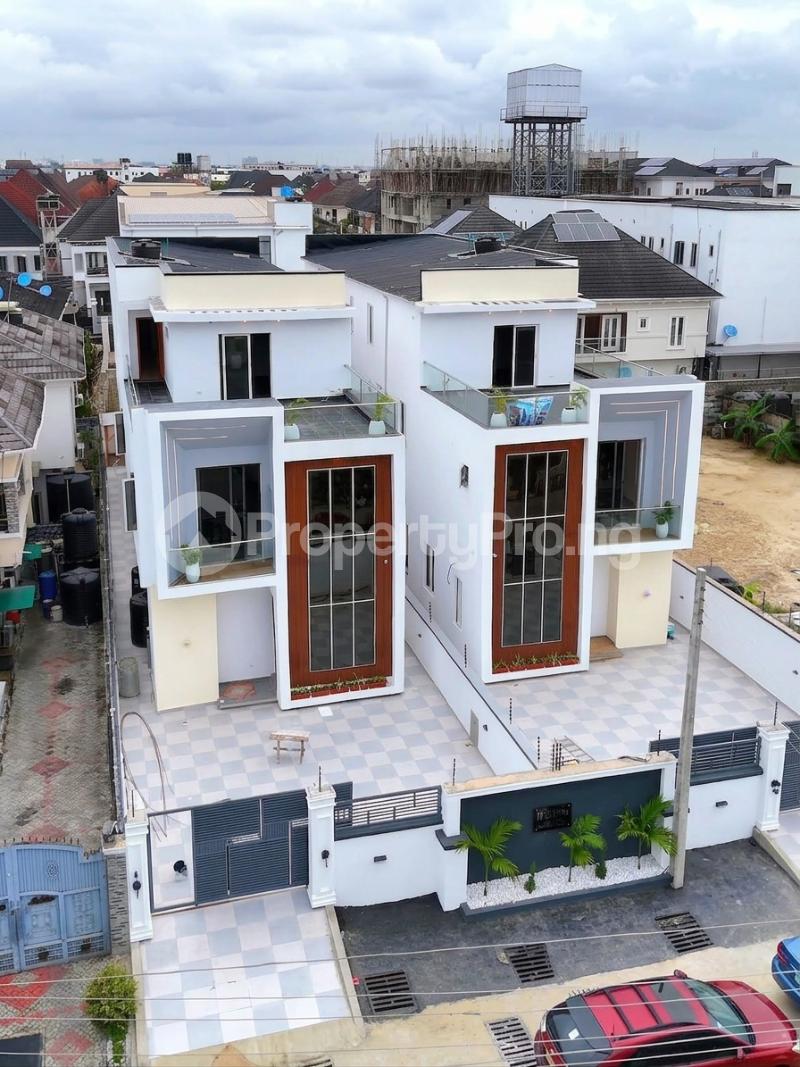 5 bedroom House for sale Chevron Lekki Lagos