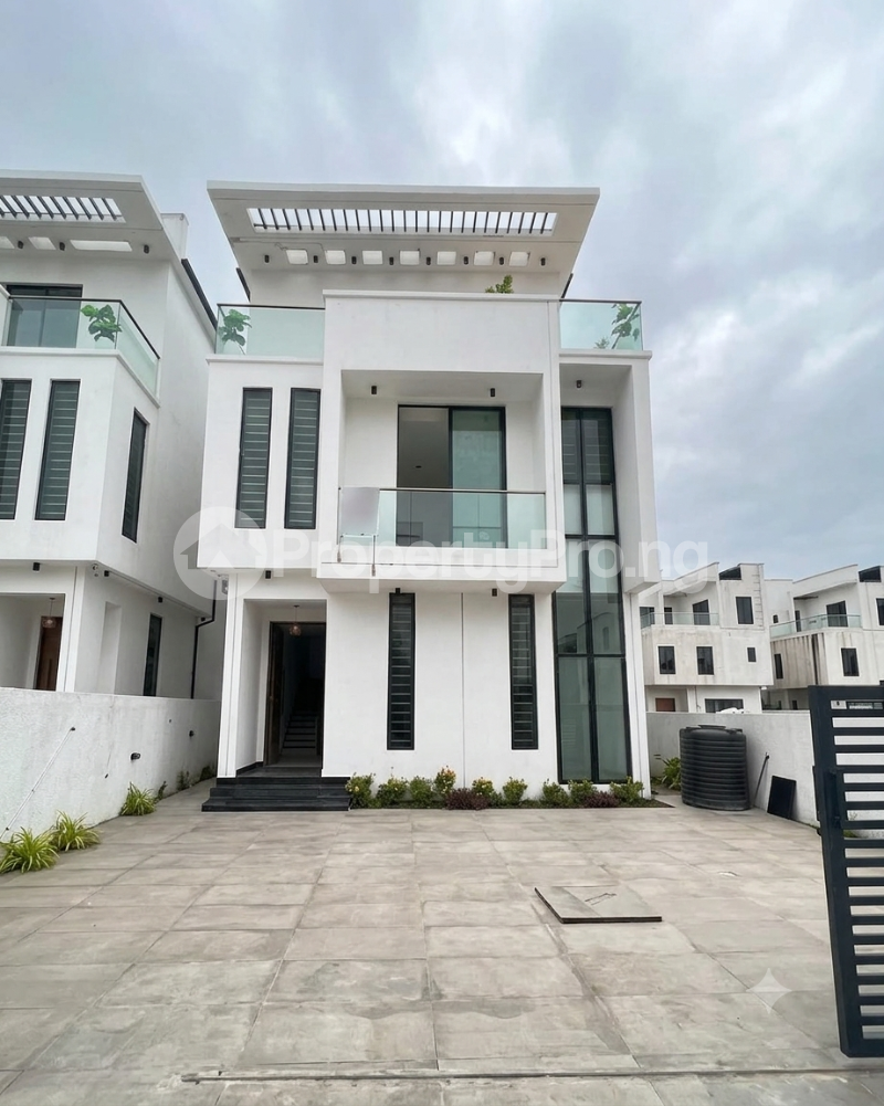 5 bedroom House for sale Chevron Lekki Lagos