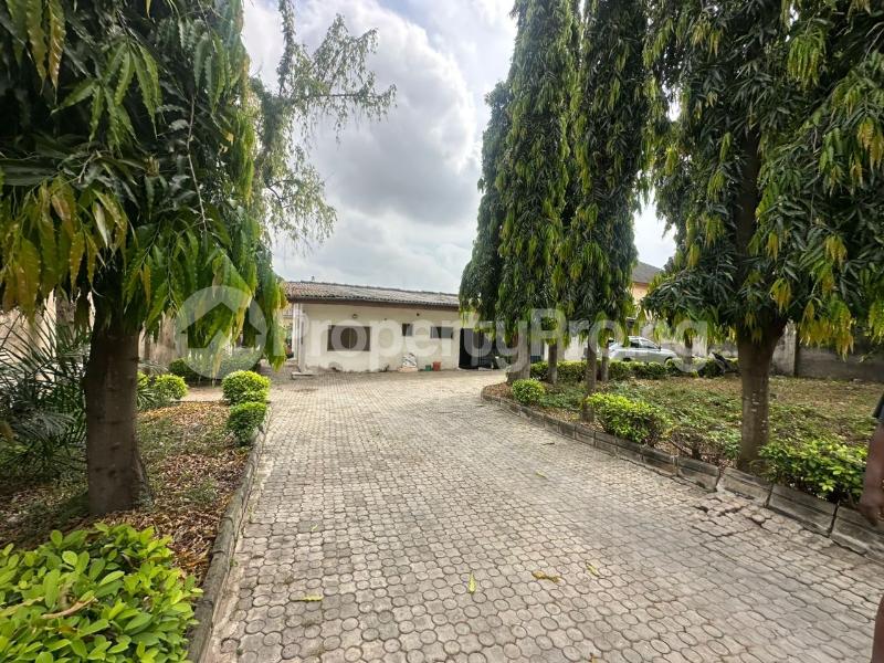 5 bedroom House for sale Tunji Bello Street, Ikolaba Estate, Ikolaba Ibadan Oyo