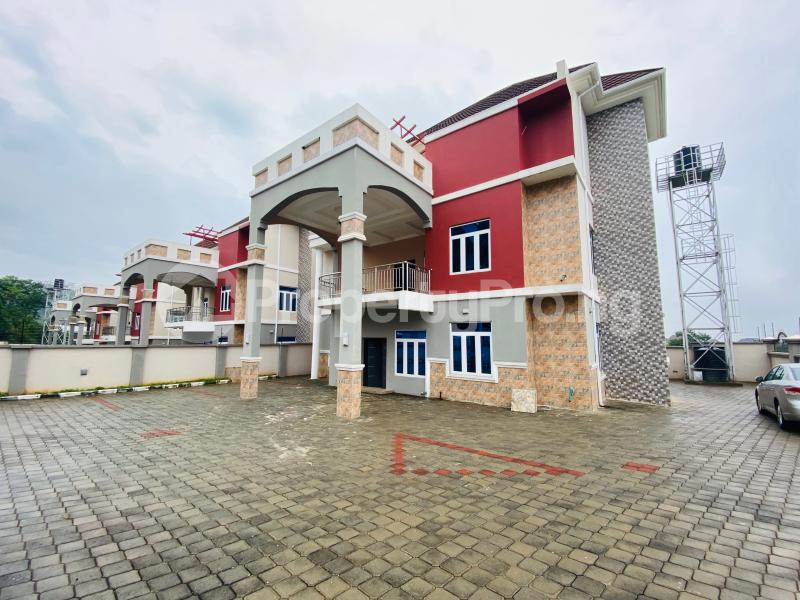 5 bedroom House for sale Guzape Abuja