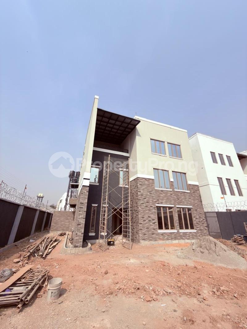 7 bedroom House for sale Maitama Abuja