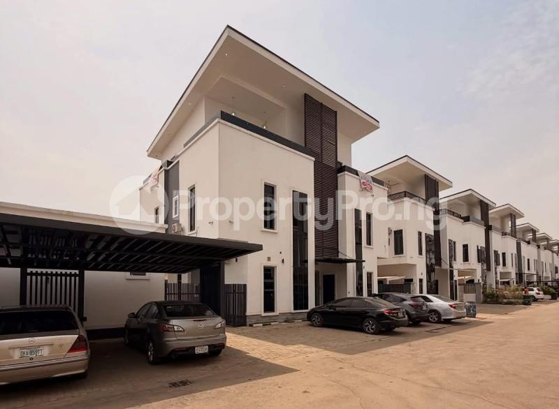5 bedroom House for sale Jahi Abuja