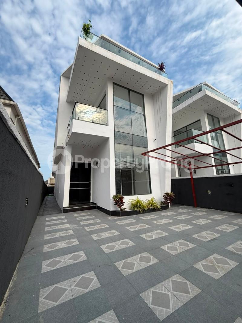 5 bedroom House for sale Sangotedo Ajah Lagos