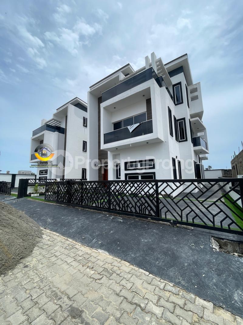 5 bedroom House for sale chevron Lekki Lagos