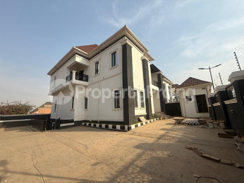 5 bedroom House for sale Lokogoma Abuja
