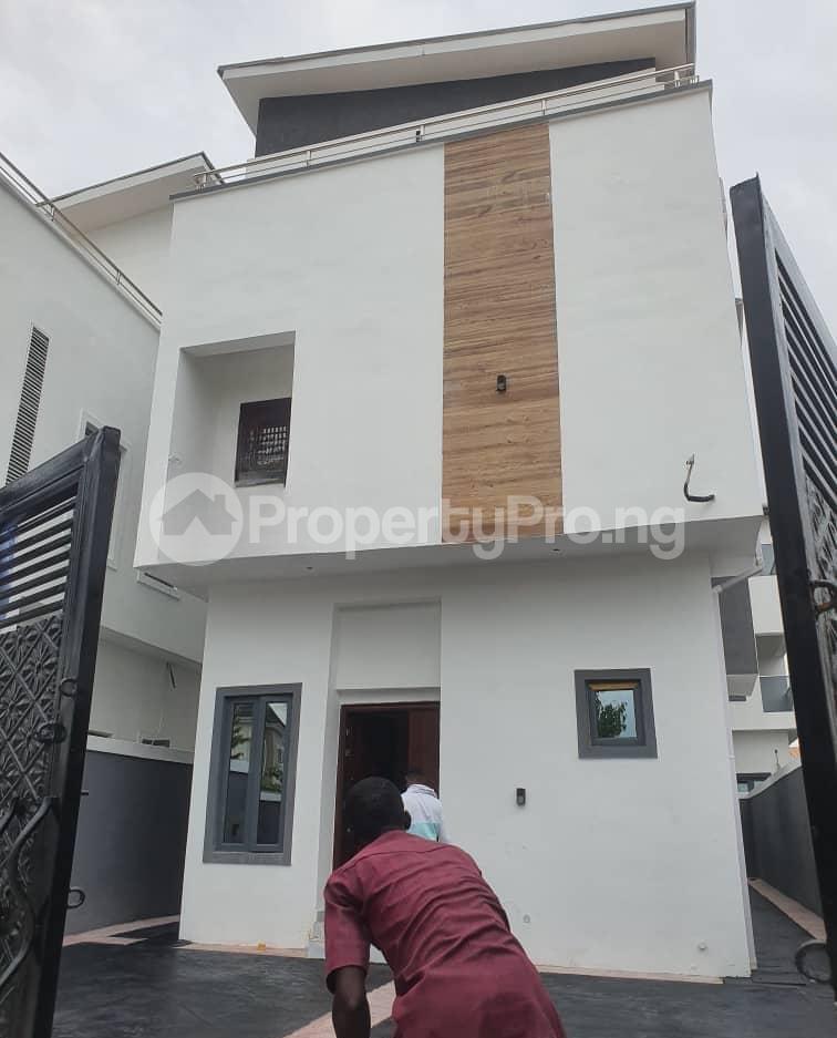 5 bedroom House for sale Magodo Kosofe/Ikosi Lagos