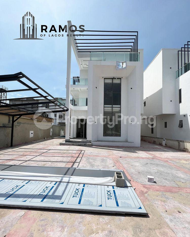 5 bedroom House for sale chevron Lekki Lagos