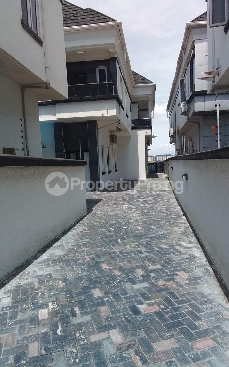 5 bedroom Commercial Property for rent Chevron Lekki Lagos