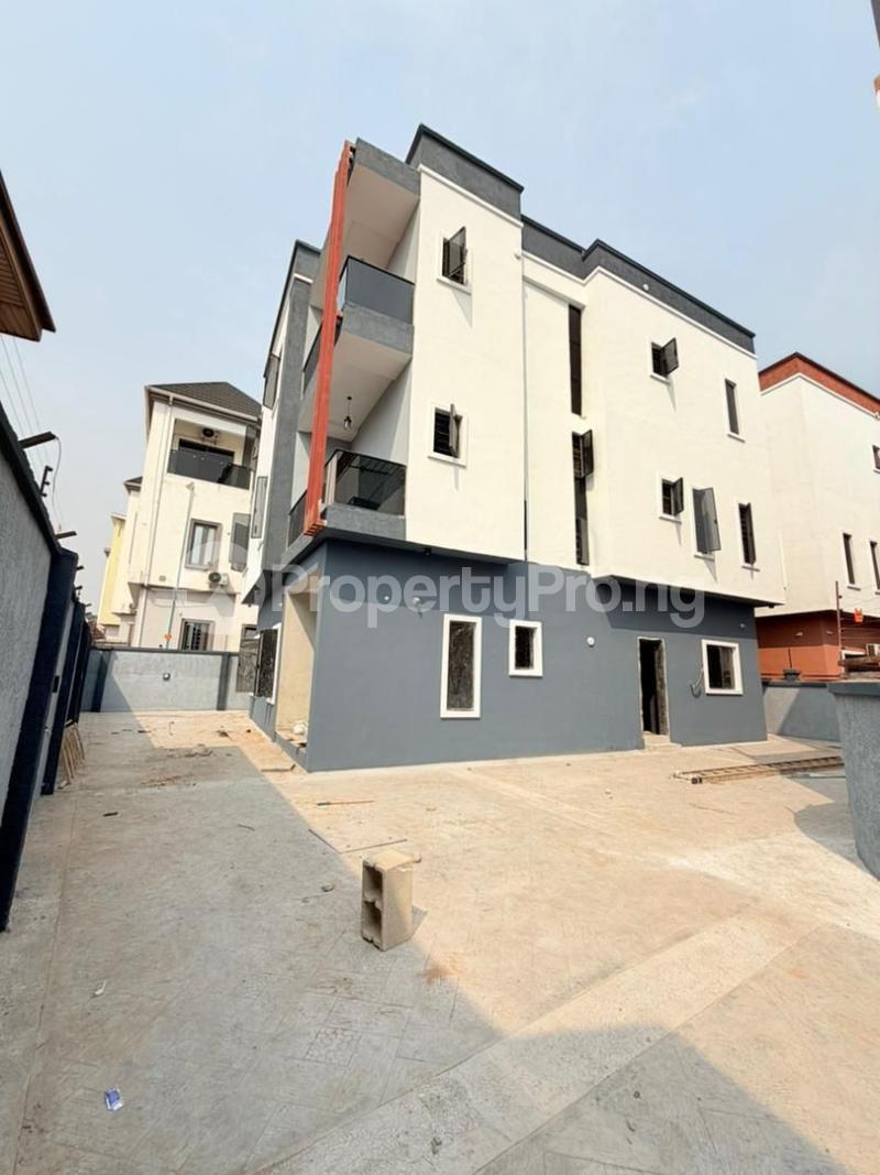 5 bedroom House for sale Magodo GRA Phase 1 Ojodu Lagos