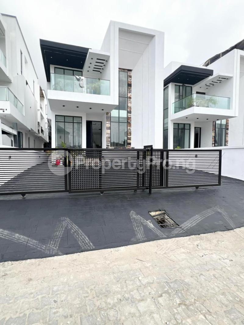 5 bedroom House for sale Chevron Lekki Lagos
