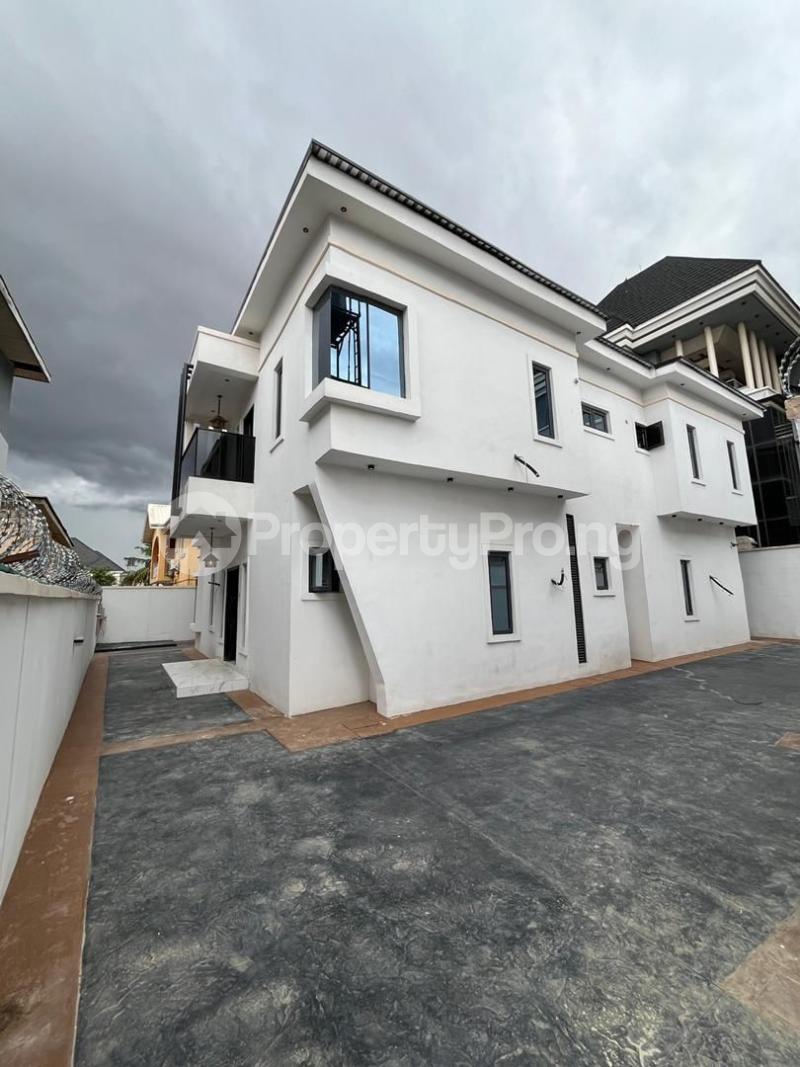 5 bedroom House for sale Oko oba Agege Lagos
