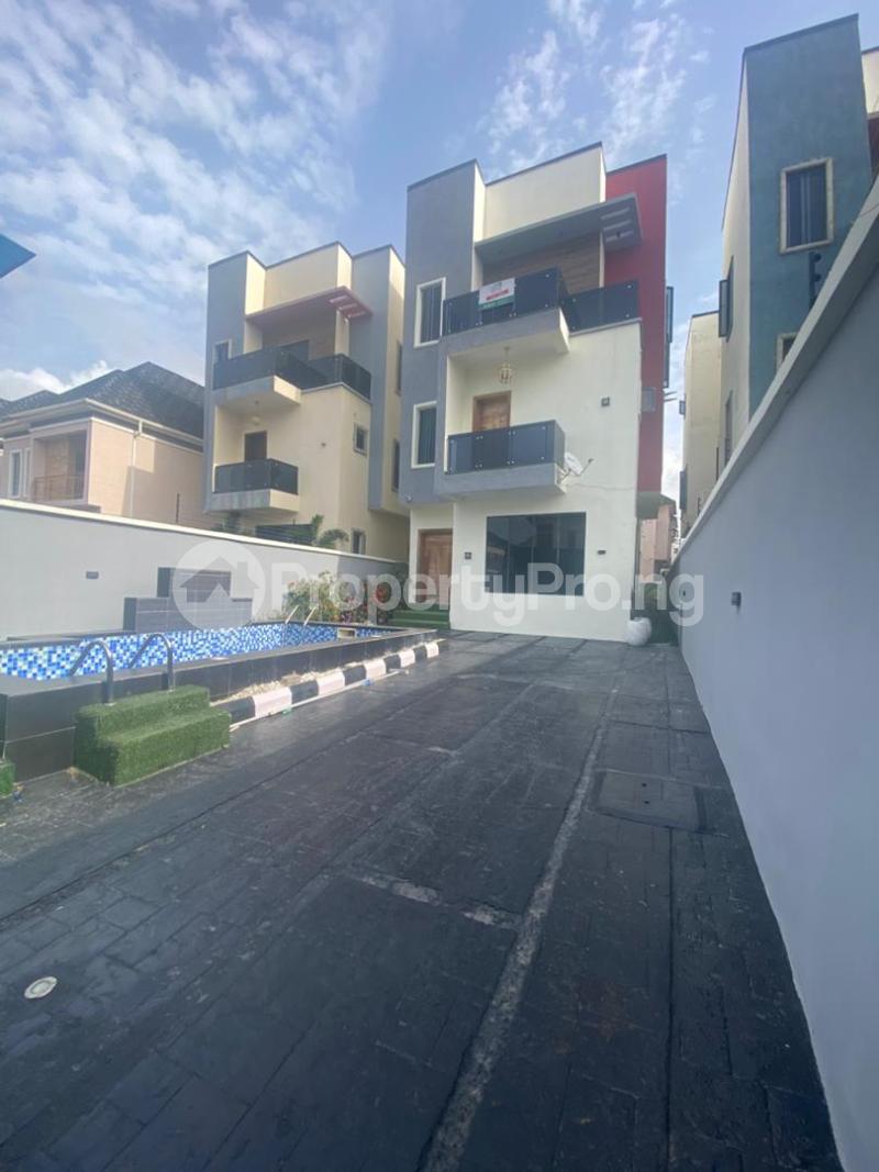 5 bedroom House for rent Ikota Lekki Lagos