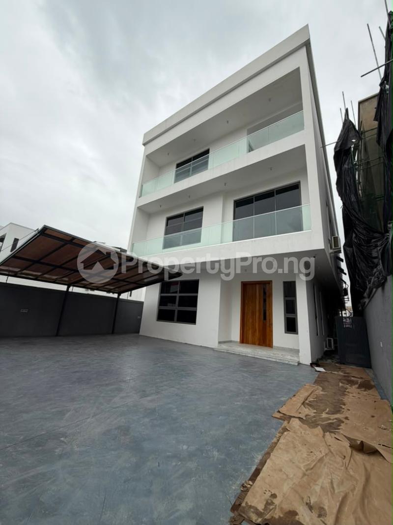 5 bedroom House for sale Ikoyi Lagos
