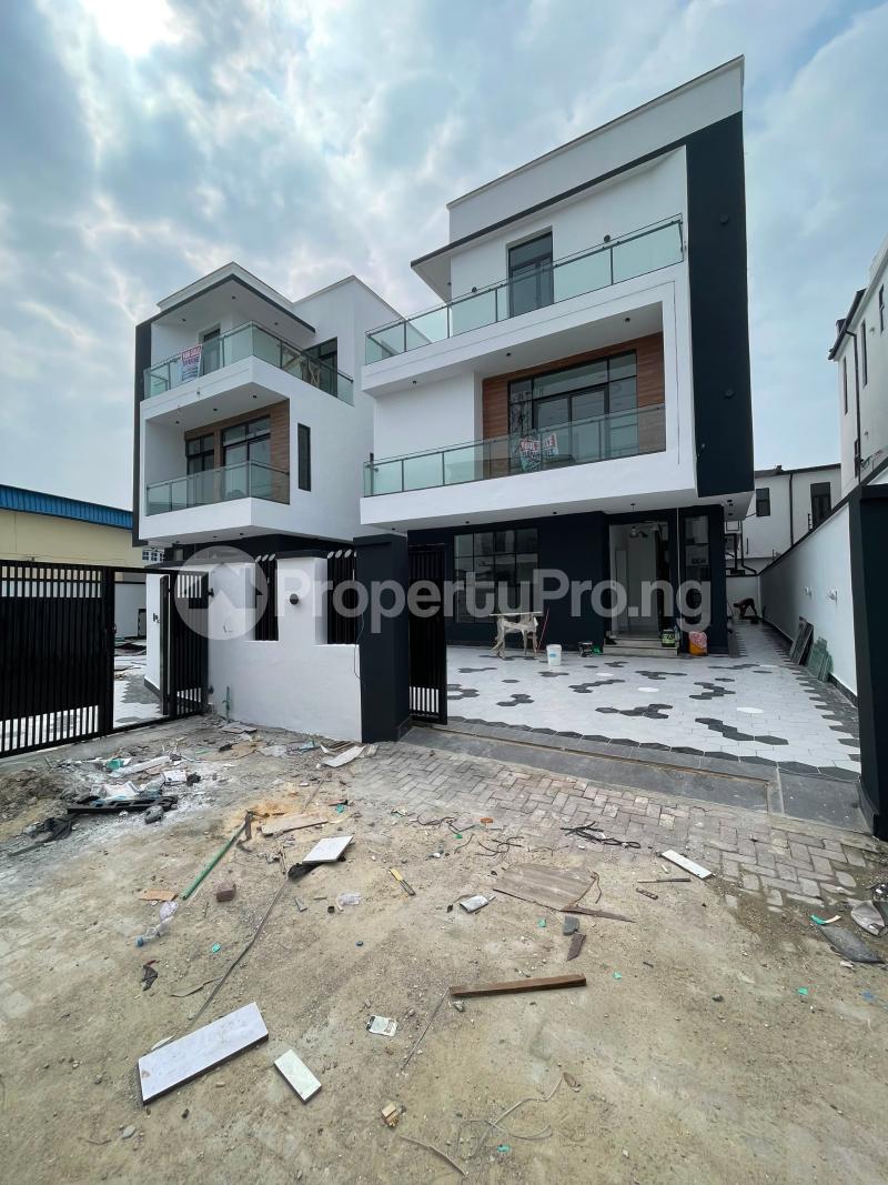 5 bedroom House for sale Chevron Lekki Lagos