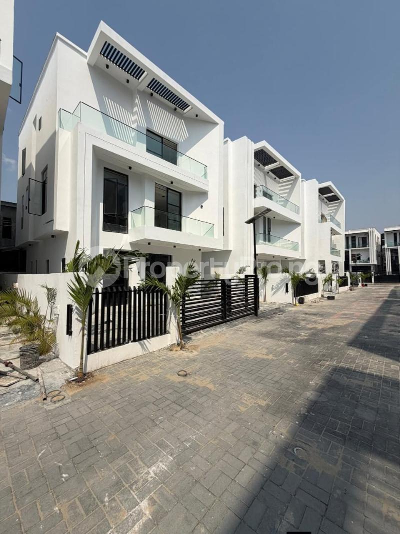5 bedroom House for sale Orchid Lekki Lagos