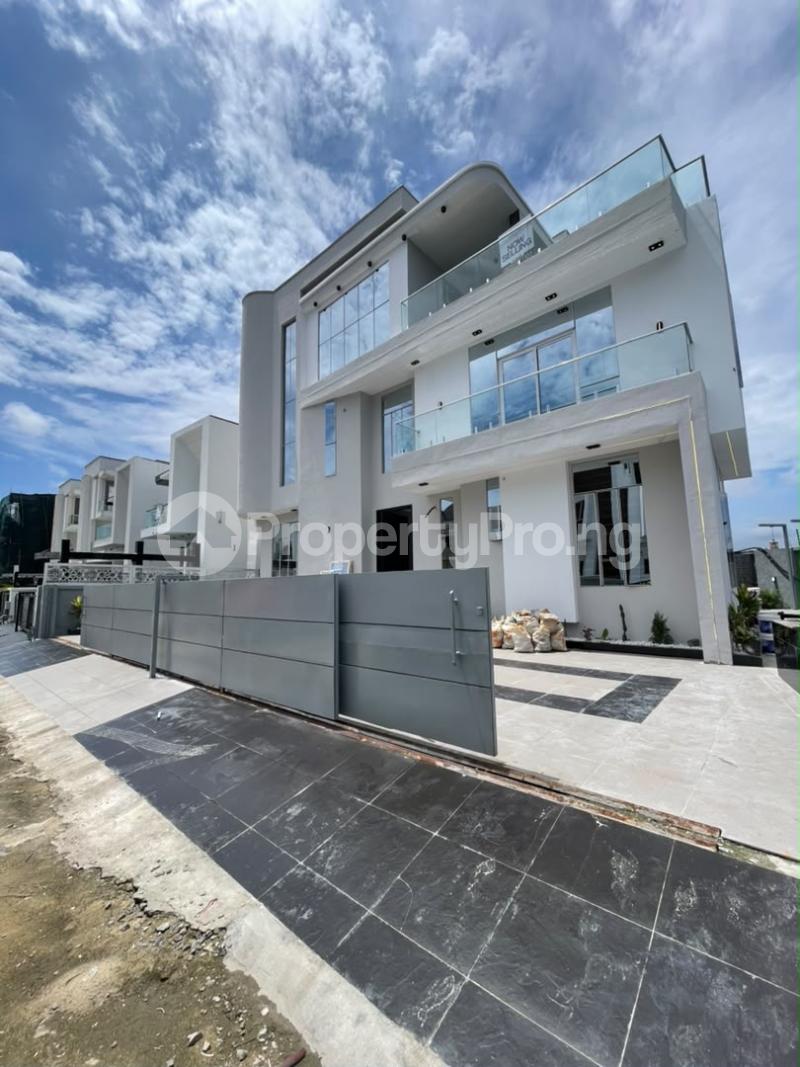 5 bedroom House for sale Chevron Lekki Lagos