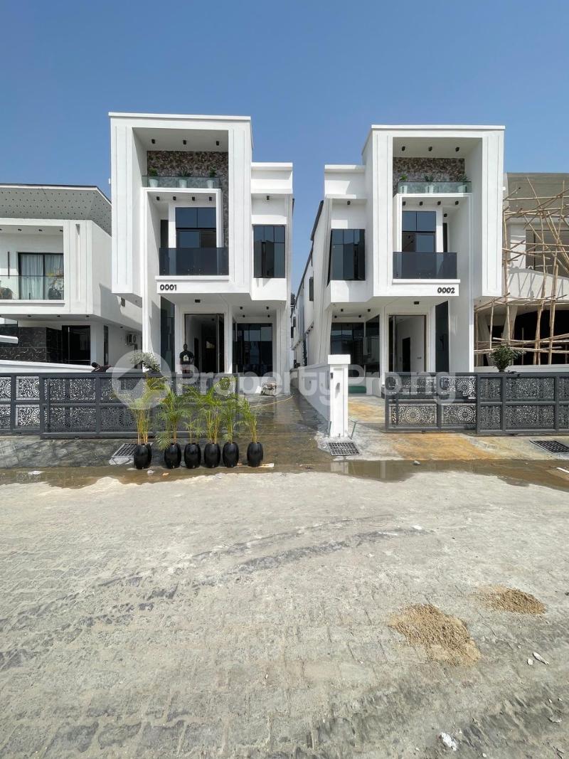 8 bedroom House for sale chevron Lekki Lagos
