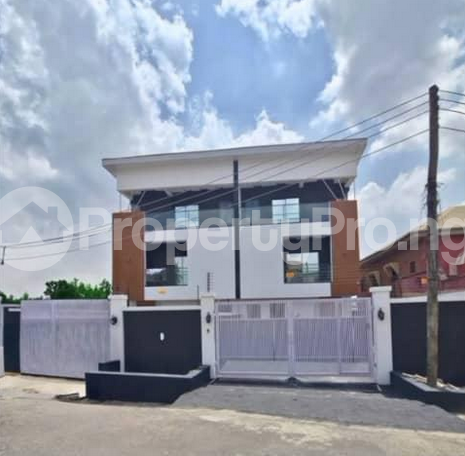 5 bedroom House for sale Adeniyi Jones Ikeja Lagos