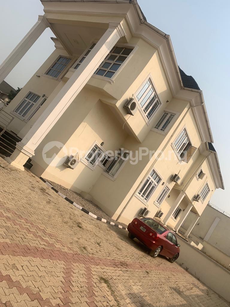 5 bedroom House for sale Alalubosa Ibadan Oyo