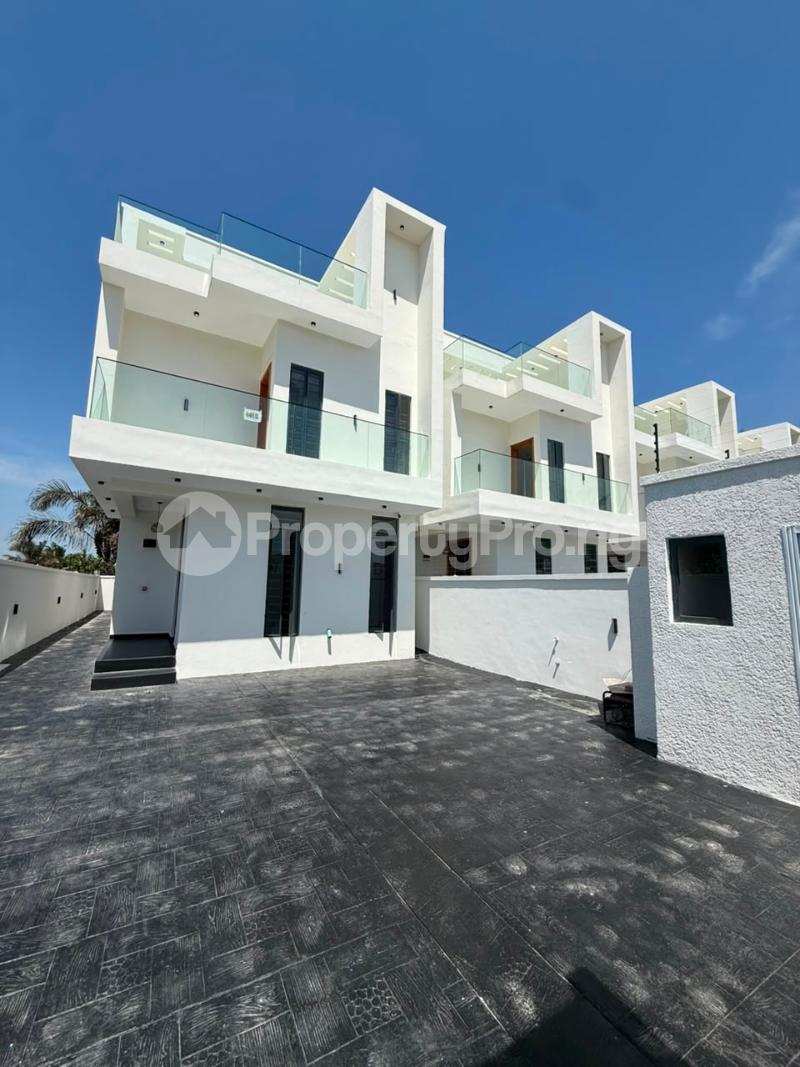 5 bedroom House for sale Ikota Lekki Lagos