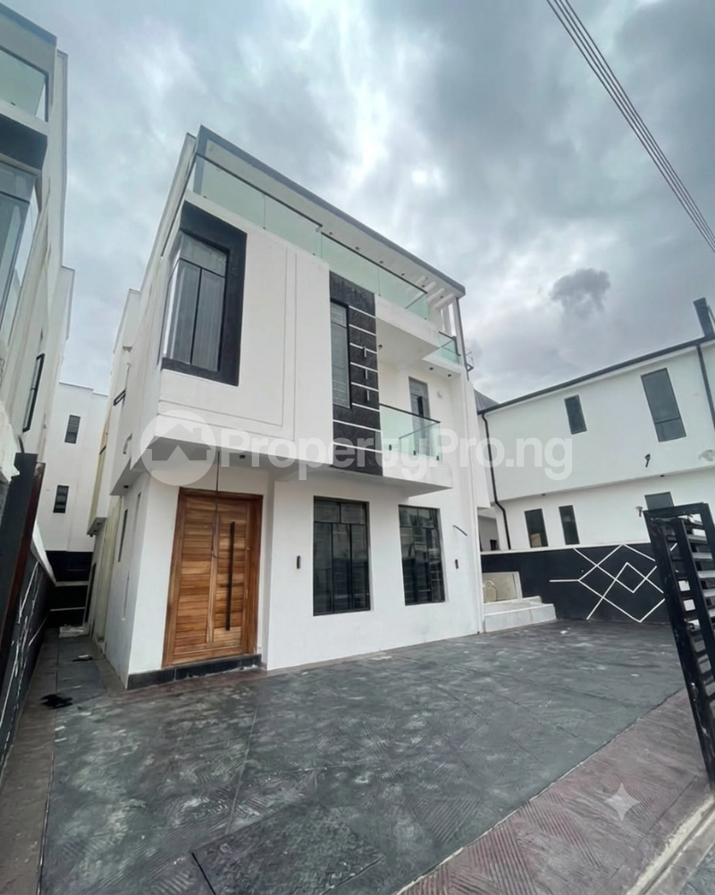 5 bedroom House for sale Chevron Lekki Lagos
