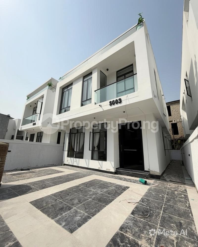 5 bedroom House for sale Chevron Lekki Lagos