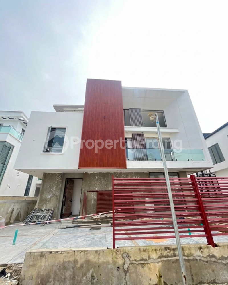5 bedroom House for sale Chevron Lekki Lagos