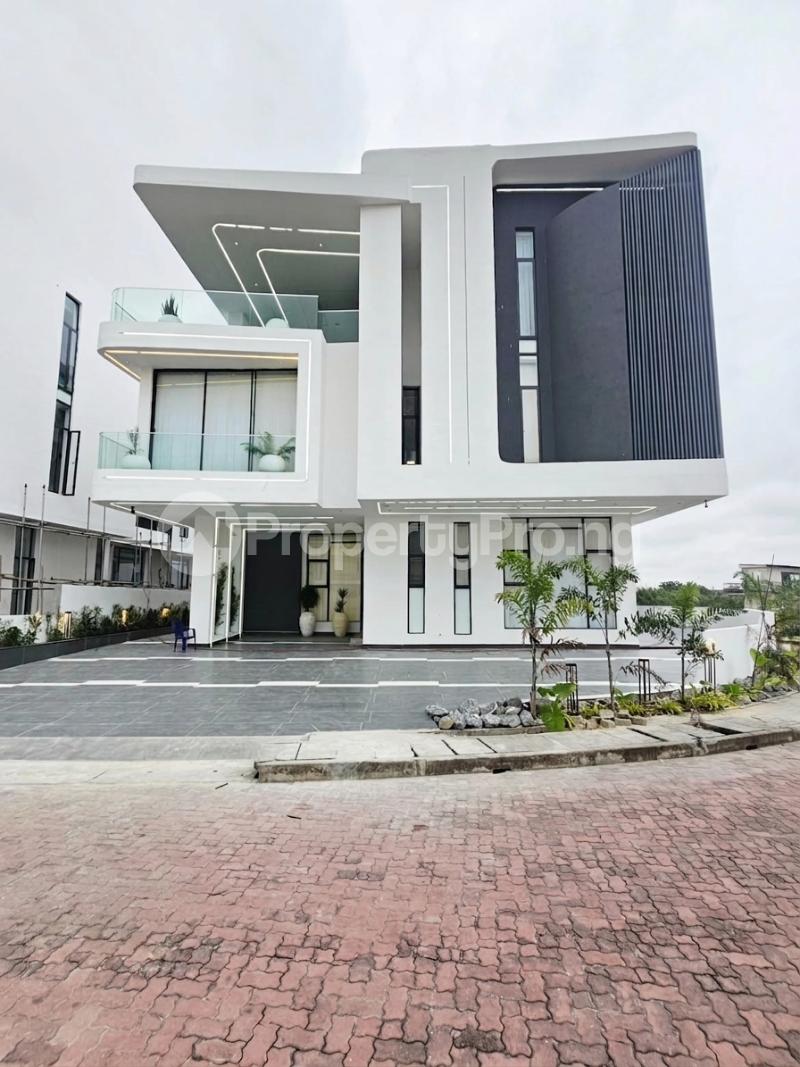 5 bedroom House for sale Osapa london Lekki Lagos