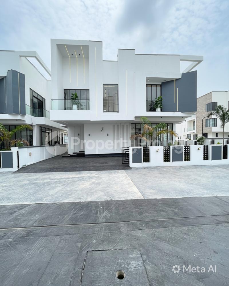 5 bedroom House for sale Chevron Lekki Lagos